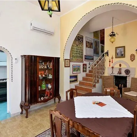 Dimora Orietta - 3*